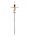 Croix cercueil «fil» en laiton avec rose rouge